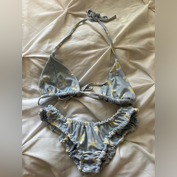 Princess Polly WONDA BIKINI SET BABY BLUE - Picture 3 of 4